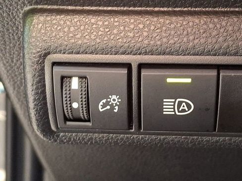 Used 2024 Toyota Corolla LE FWD image 23