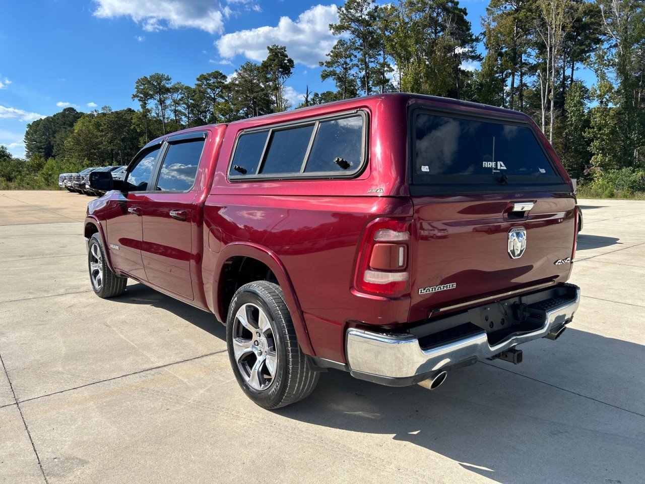 Used 2019 RAM 1500 Laramie AWD/4WD image 4