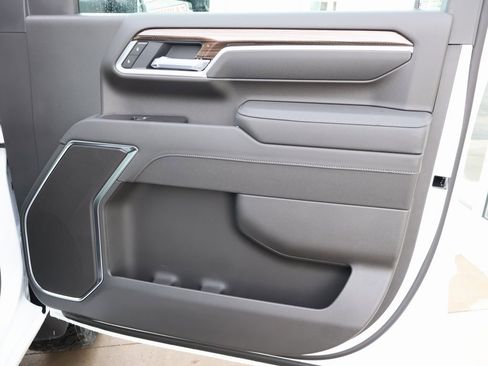 New 2026 Chevrolet Silverado 2500 LT w/ Trail Boss Package image 41