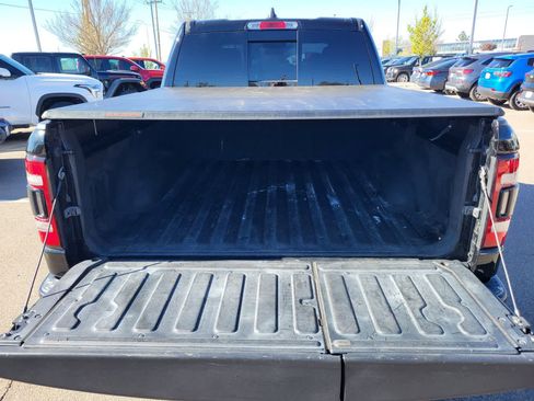 Used 2020 RAM 1500 Big Horn w/ Built-to-serve Edition image 27