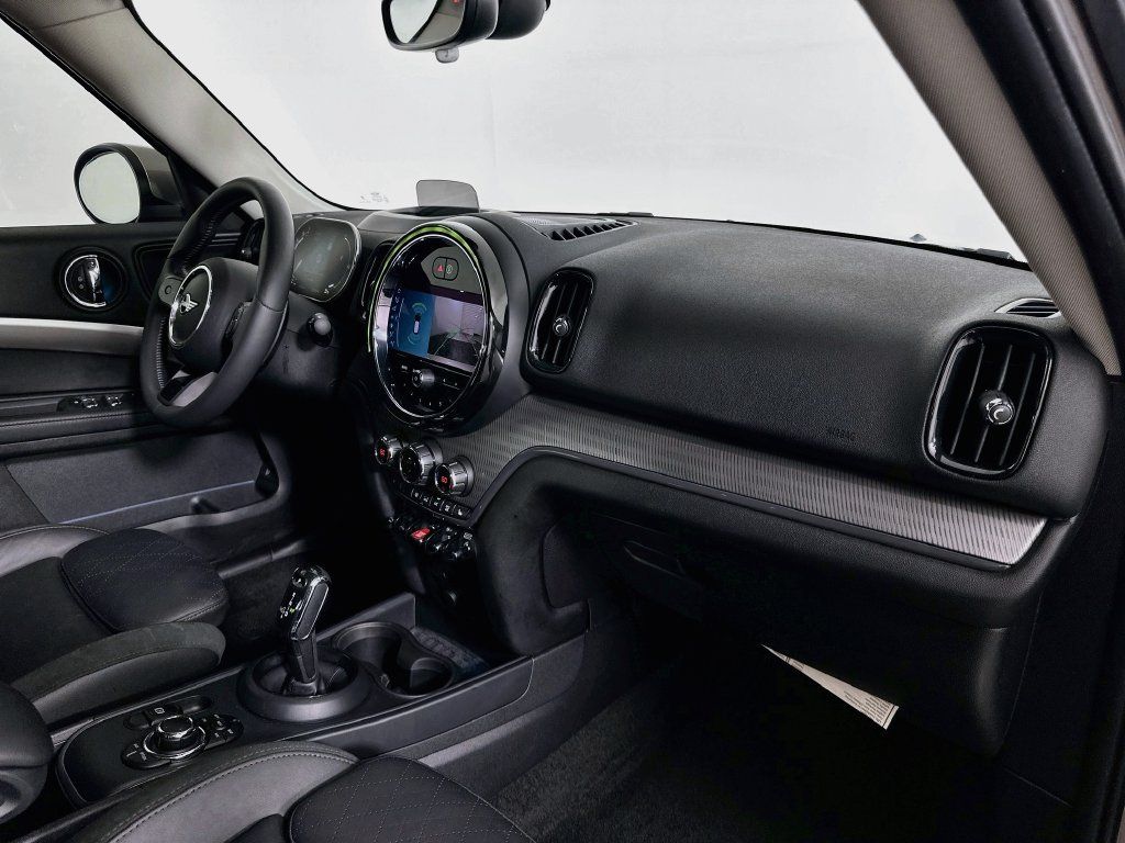 Used 2024 MINI Cooper Countryman S FWD image 30