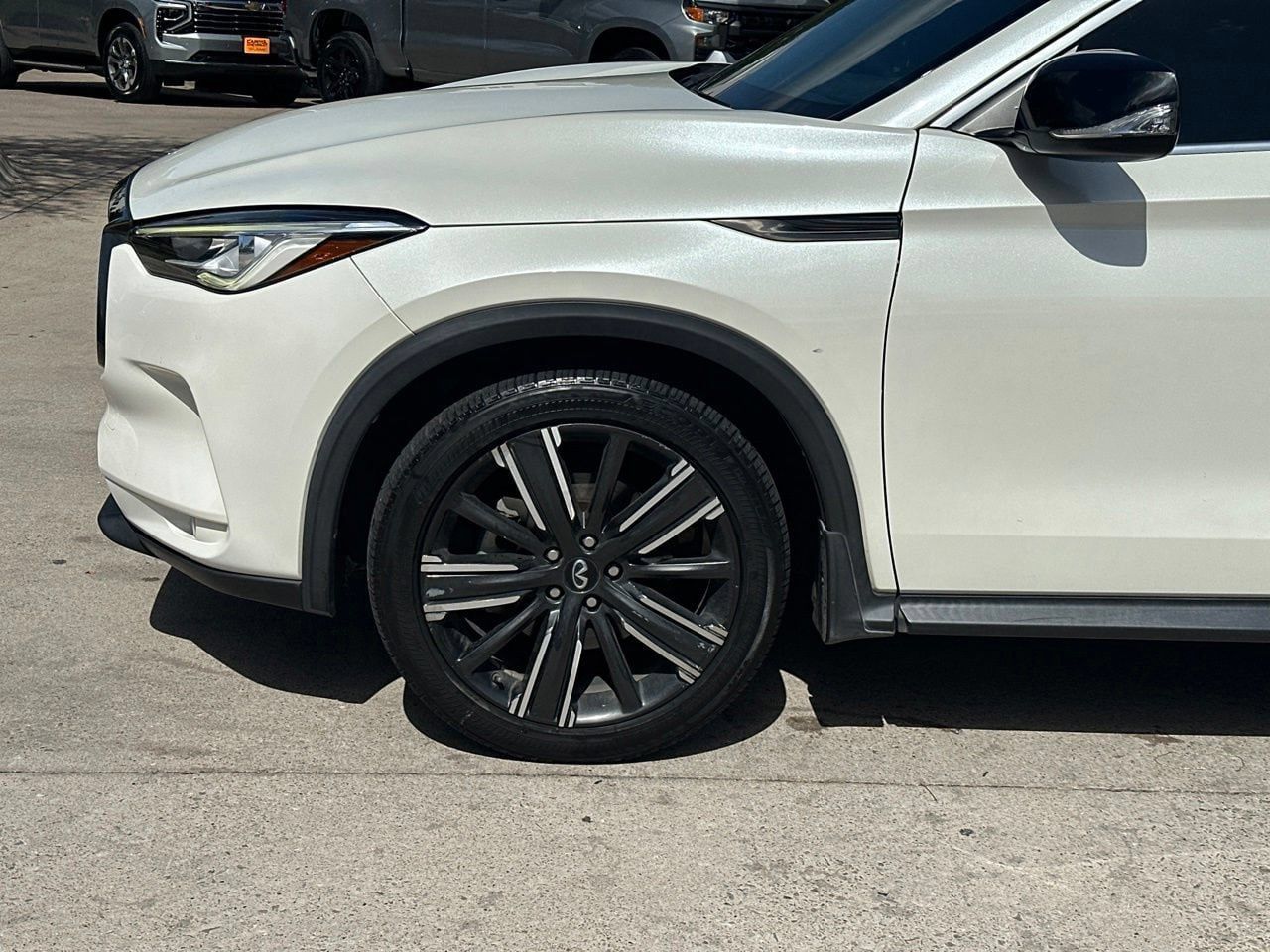 Used 2021 INFINITI QX50 Luxe w/ Appearance Package FWD image 24