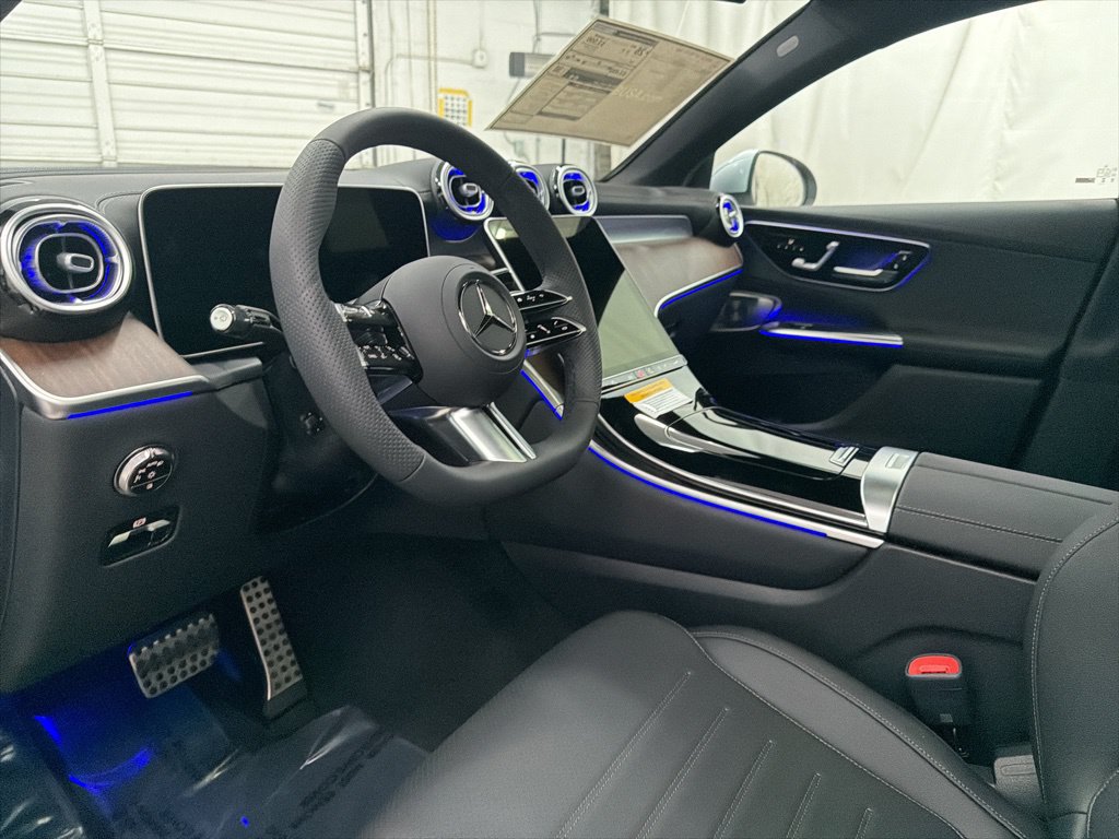 Used 2026 Mercedes-Benz GLC 300 4MATIC image 13
