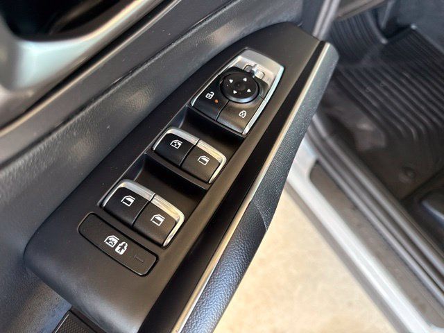 Used 2024 Kia Sorento S w/ Panoramic Sunroof Package FWD image 14