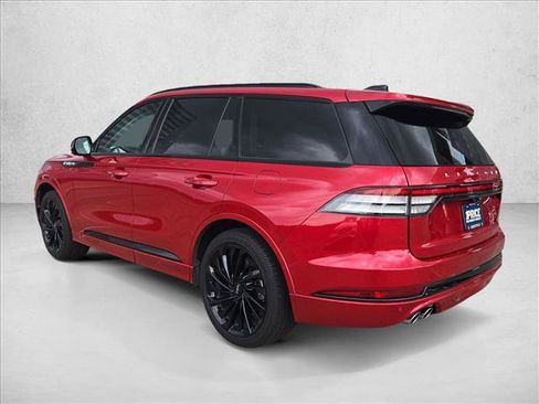 Used 2025 Lincoln Aviator Reserve w/ Luxury Package RWD image 6
