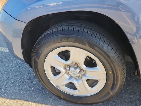 Used 2007 Toyota RAV4 2WD V6 image 13