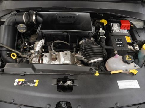 Certified 2024 Jeep Compass Latitude AWD/4WD image 50