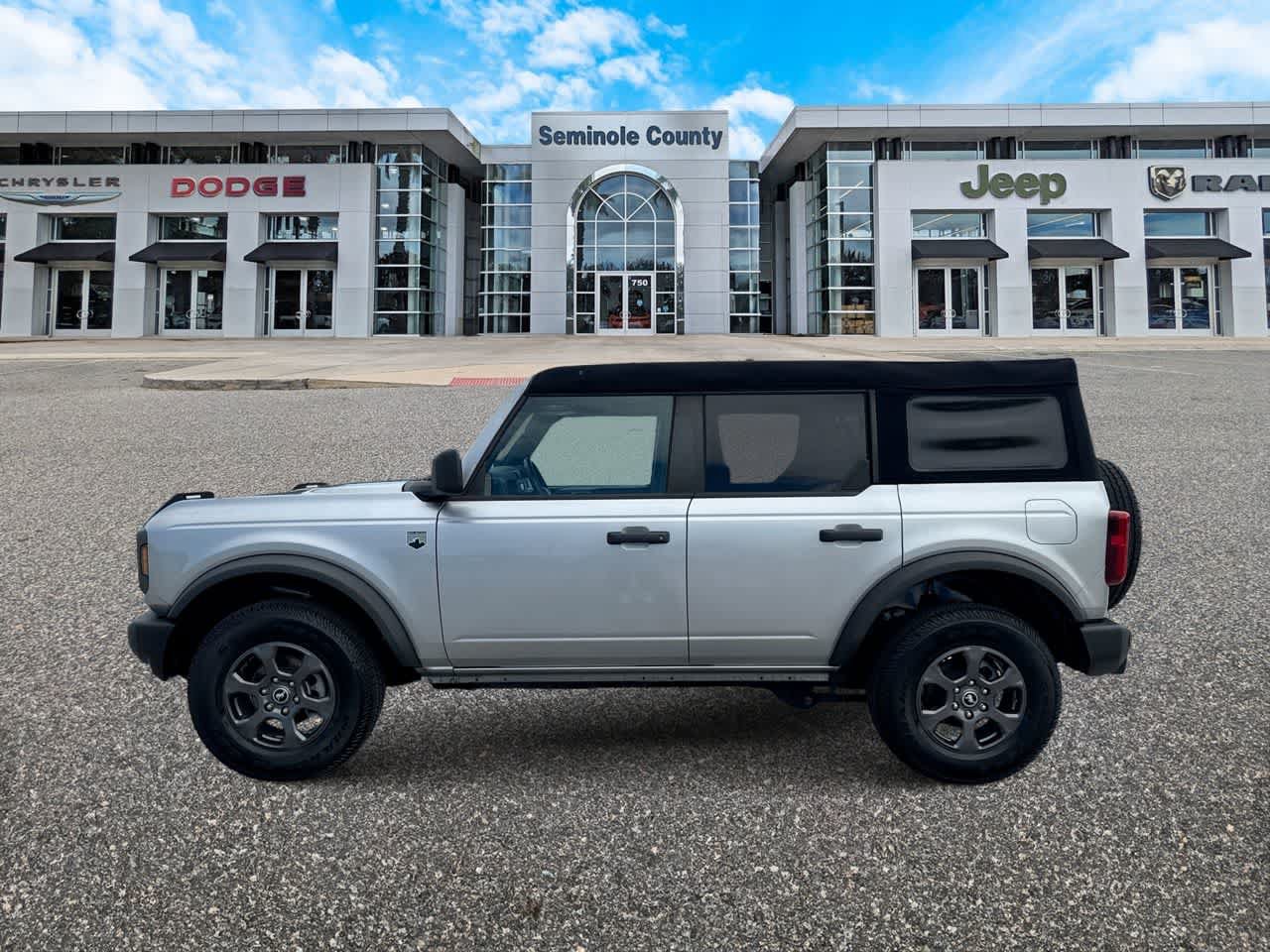 Used 2023 Ford Bronco Big Bend AWD/4WD image 5