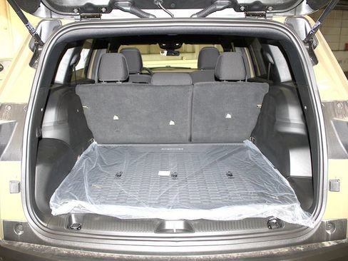 New 2026 Jeep Cherokee Laredo AWD/4WD image 34