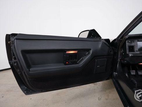 Used 1987 Chevrolet Corvette Convertible image 15