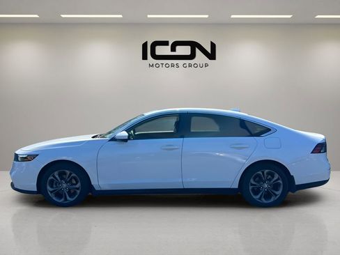 Used 2023 Honda Accord EX image 2