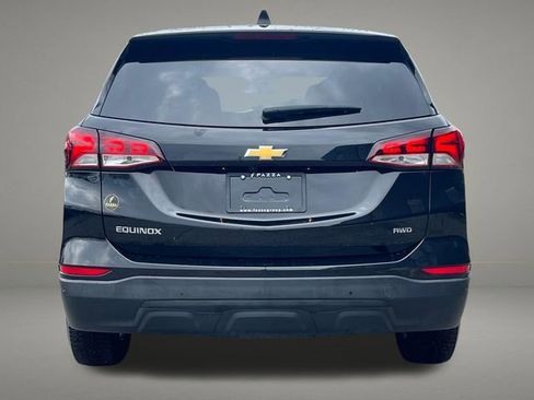 Used 2023 Chevrolet Equinox LS AWD/4WD image 4