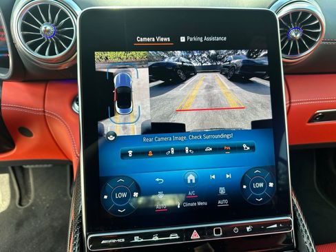 Used 2024 Mercedes-Benz SL 63 AMG SL 63 AMG image 35