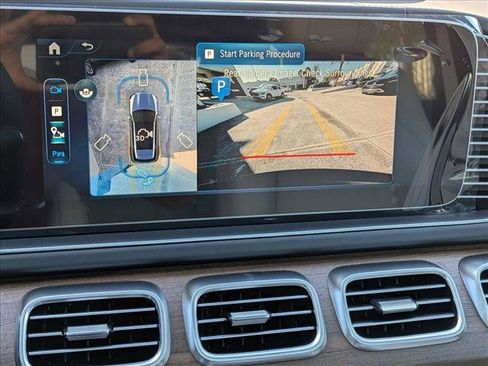 New 2026 Mercedes-Benz GLE 63 AMG S image 12