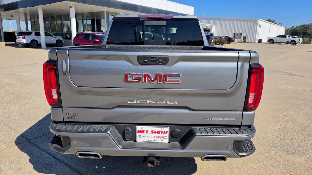 Used 2021 GMC Sierra 1500 Denali w/ Driver Alert Package II AWD/4WD image 4