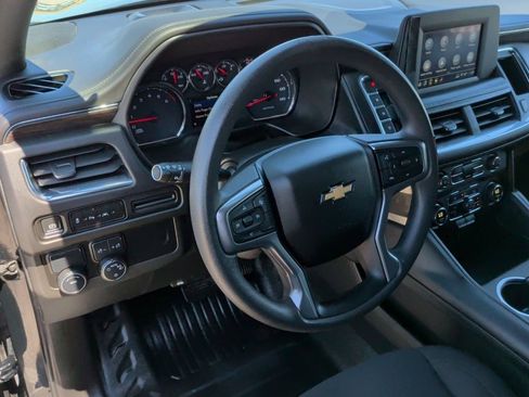 Used 2023 Chevrolet Tahoe 2WD w/ 1FL Safety Package image 14