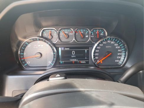 Used 2018 Chevrolet Silverado 1500 LT w/ All Star Edition AWD/4WD image 14