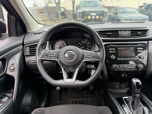 Used 2018 Nissan Rogue Sport S w/ S Appearance Package image 22