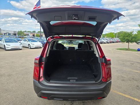 Used 2021 Nissan Rogue S FWD image 7