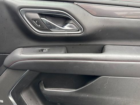 Used 2024 Chevrolet Suburban RST image 27