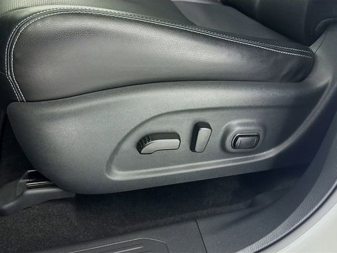 Used 2023 Nissan Murano SL image 17