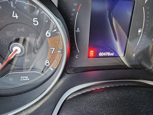 Used 2021 Jeep Compass Latitude w/ Sun and Sound Group image 11