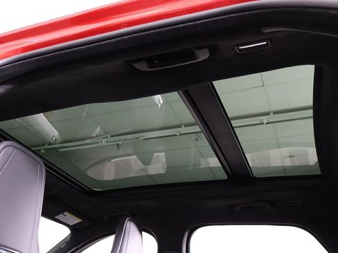 Used 2024 Jaguar F-PACE R-Dynamic S image 24