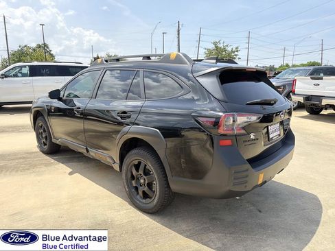 Used 2024 Subaru Outback Wilderness AWD/4WD image 8