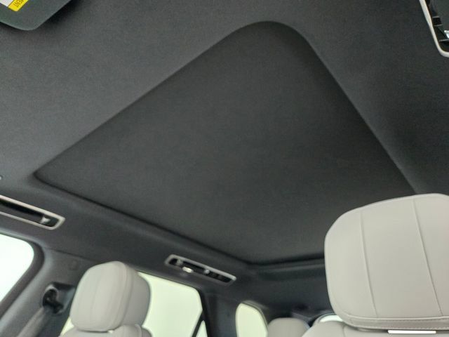 New 2026 Land Rover Range Rover Sport SE AWD/4WD image 11