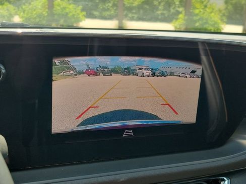 Certified 2025 Buick Envista Avenir FWD image 26