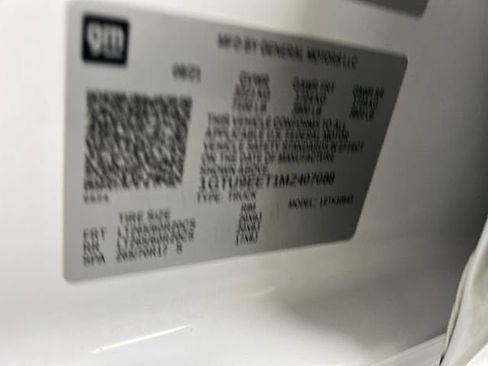 Certified 2021 GMC Sierra 1500 AT4 image 33