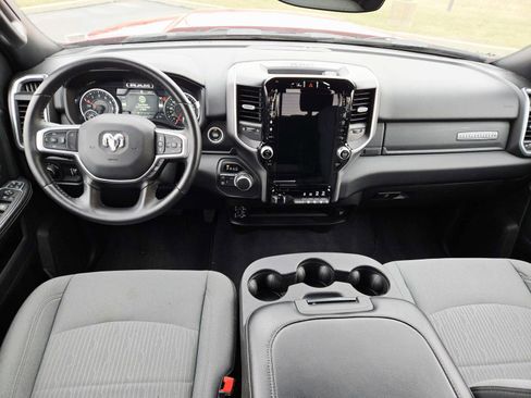 Used 2024 RAM 2500 Big Horn w/ Safety Group image 10