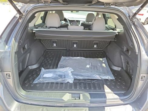 Used 2025 Subaru Outback Premium w/ Popular Package #1A AWD/4WD image 24