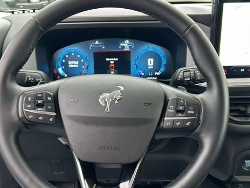 Used 2025 Ford Bronco Sport Badlands image 19