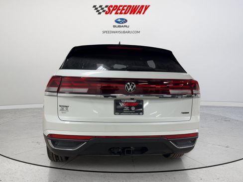 New 2026 Volkswagen Atlas Cross Sport SE AWD/4WD image 8