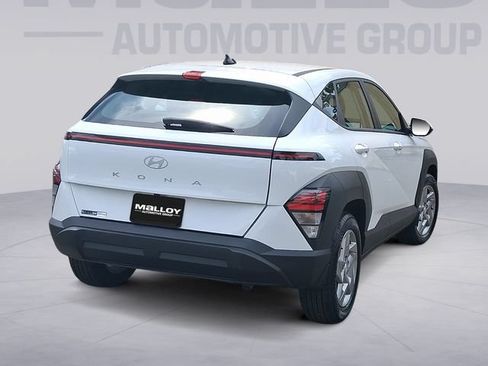 Used 2026 Hyundai Kona SE FWD image 5