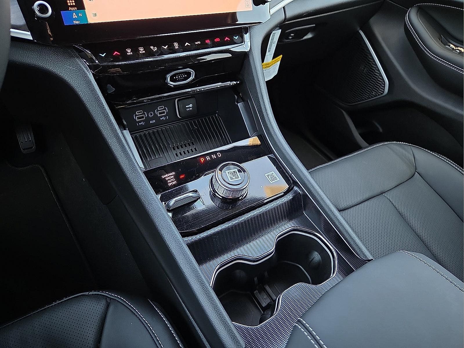 New 2027 Jeep Grand Cherokee Limited AWD/4WD image 25