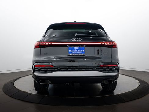 Used 2025 Audi Q5 Premium Plus w/ Premium Plus AWD/4WD image 22