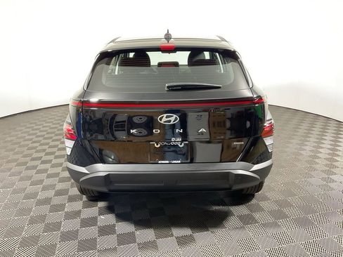 New 2026 Hyundai Kona SE image 13