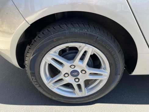 Used 2019 Ford Fiesta SE image 68