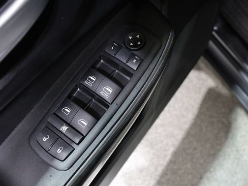 Used 2014 Jeep Cherokee Limited w/ Trailer Tow Group AWD/4WD image 14