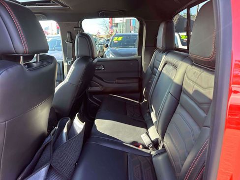 Used 2025 Nissan Frontier Pro-X w/ Pro Premium Package image 11