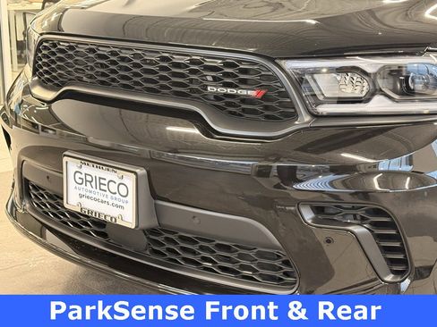 Used 2025 Dodge Durango GT image 3