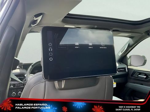New 2026 GMC Yukon XL AT4 w/ AT4 Premium Plus Package AWD/4WD image 31