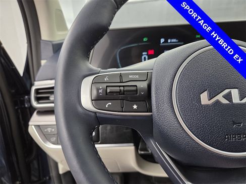 Used 2023 Kia Sportage EX w/ EX Premium Package image 33