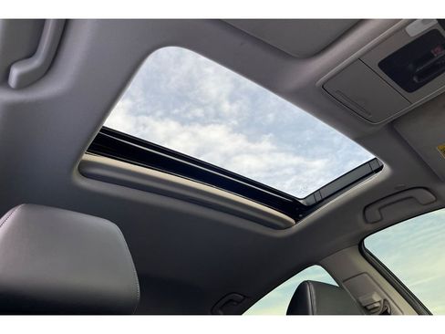 Certified 2023 Honda Accord Touring image 19