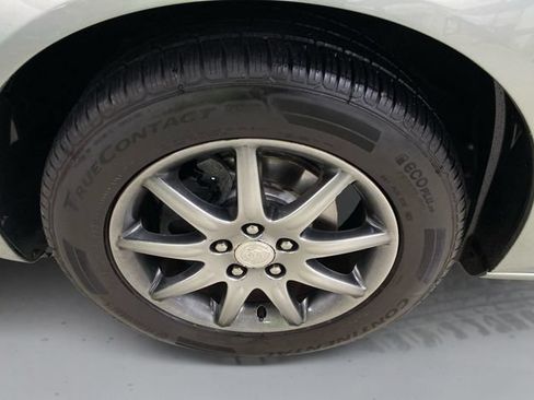 Used 2006 Buick Lucerne CXL w/ Driver Confidence Package FWD image 18