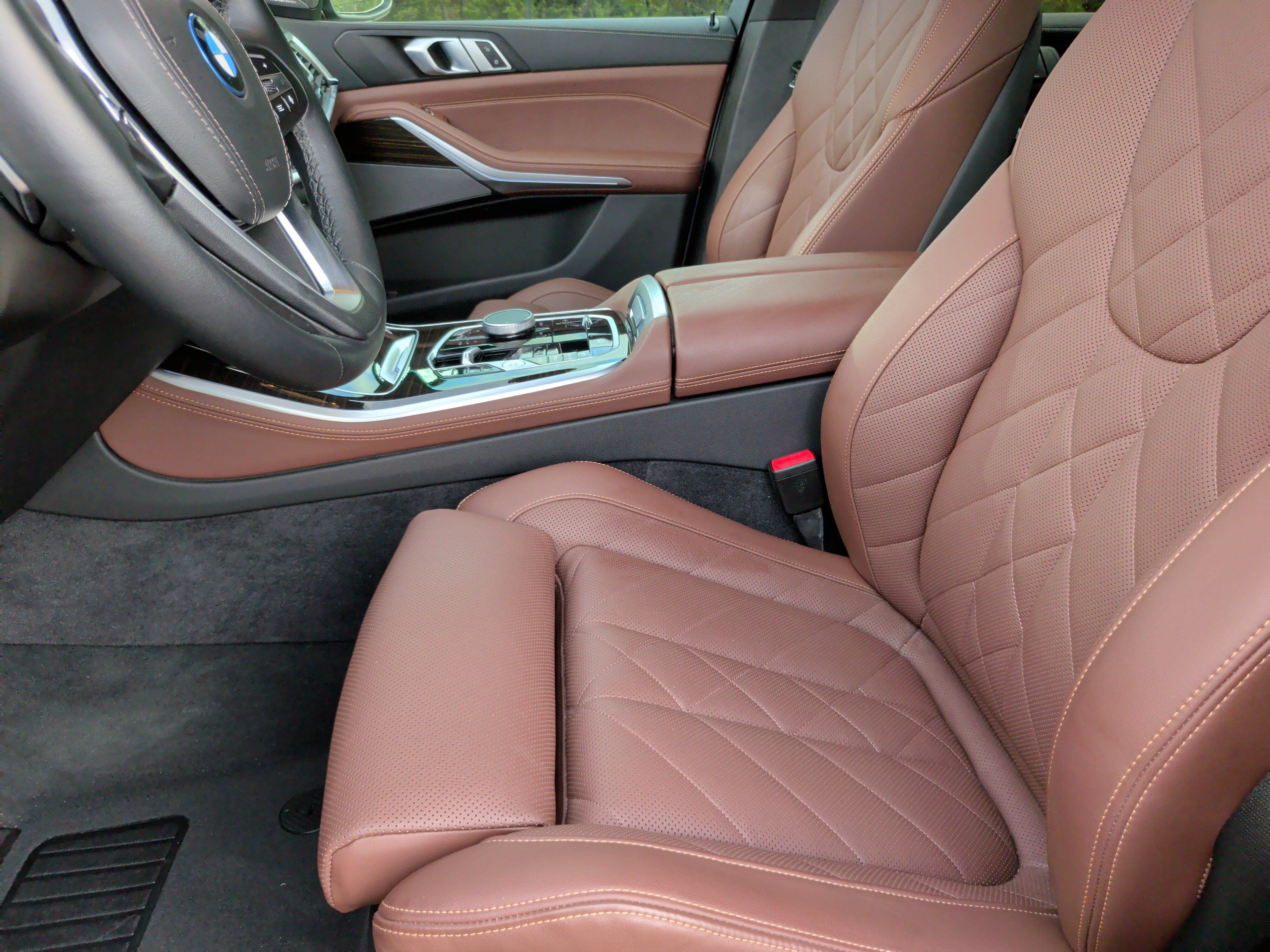 Used 2025 BMW X5 xDrive50e AWD/4WD image 26