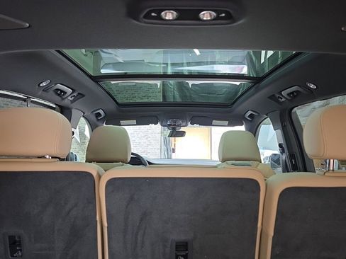 Used 2023 Audi Q7 3.0T Prestige w/ Prestige Package image 15