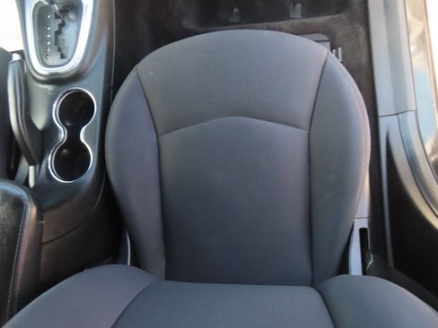 Used 2013 Chrysler 200 LX FWD image 41